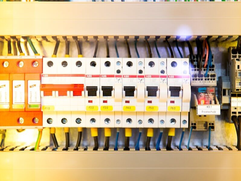 multicolored electronic part